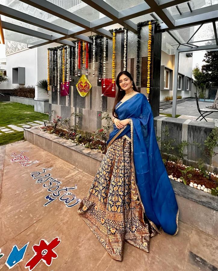 srimukhi-latest-photos-4.jpg 16