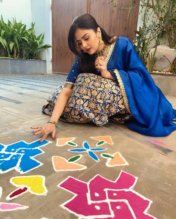 srimukhi-pics-1.jpg 5