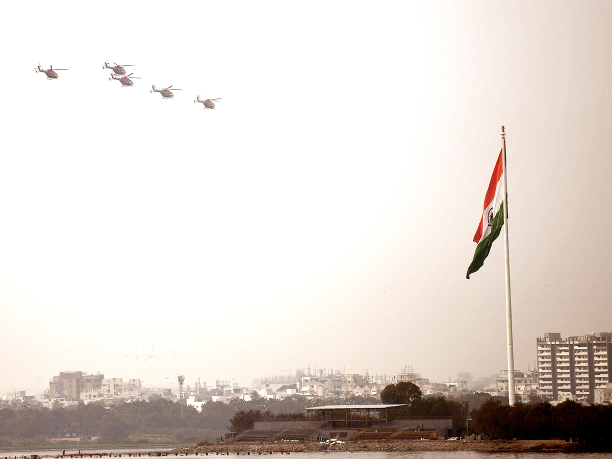 wings_20india_202024_20airshow_20in_20hyderabad-32.jpg 30
