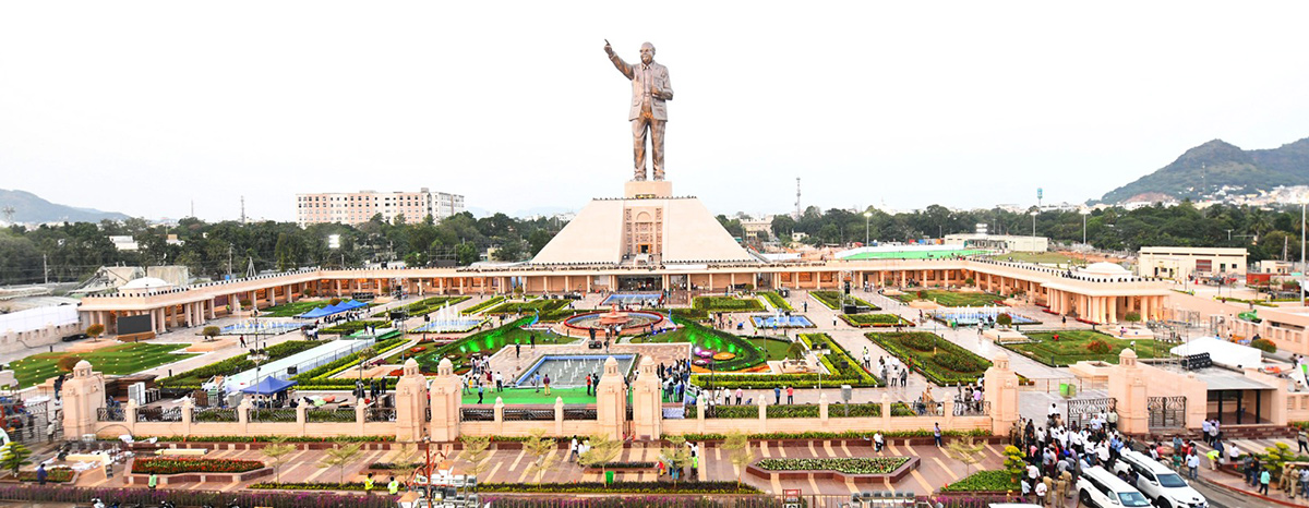 Vijayawada_20BR_20Ambedkar_20Statue_20Special_20Photos-21.jpg 21