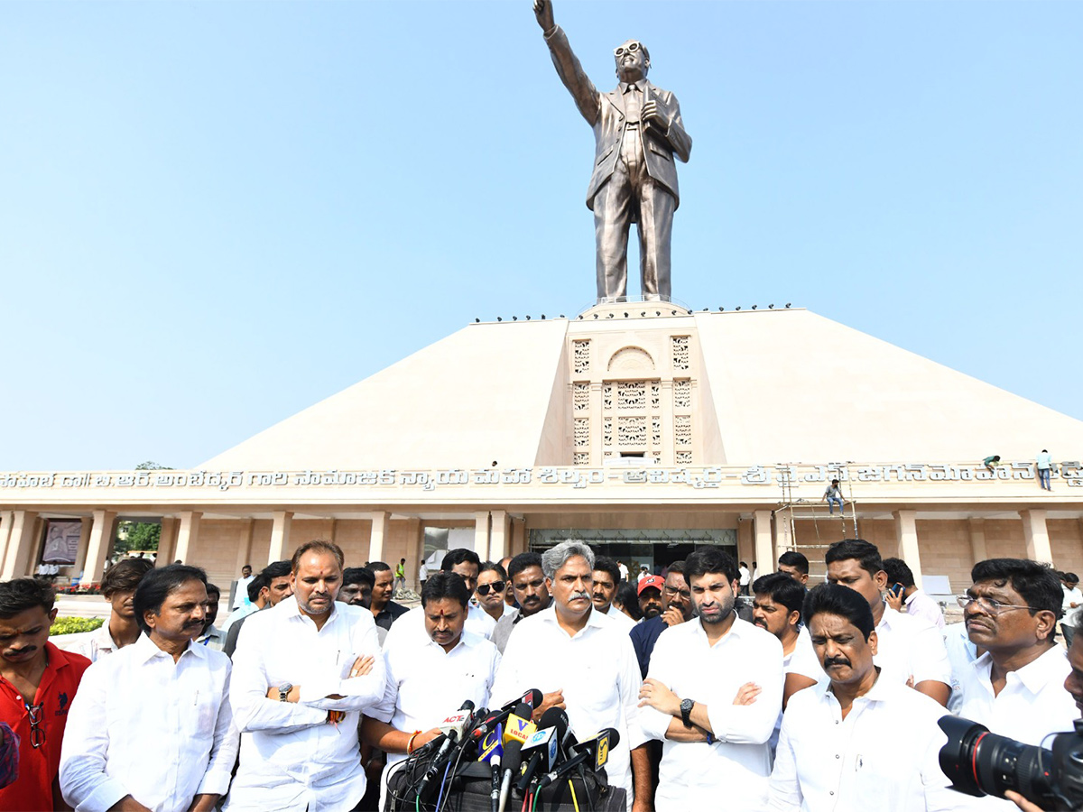 Vijayawada_20BR_20Ambedkar_20Statue_20Special_20Photos-27.jpg 27