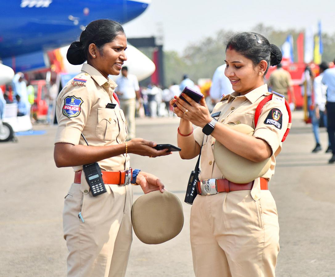 Wings_20India_20Airshow_202024_20at_20Begumpet_20Airport_20in_20Hyderabad-12.jpg 12