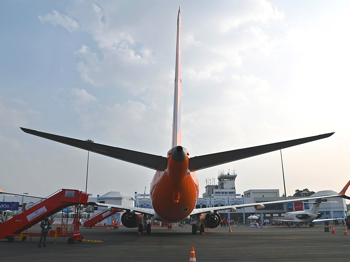 Wings_20India_20Airshow_202024_20at_20Begumpet_20Airport_20in_20Hyderabad-19.jpg 18