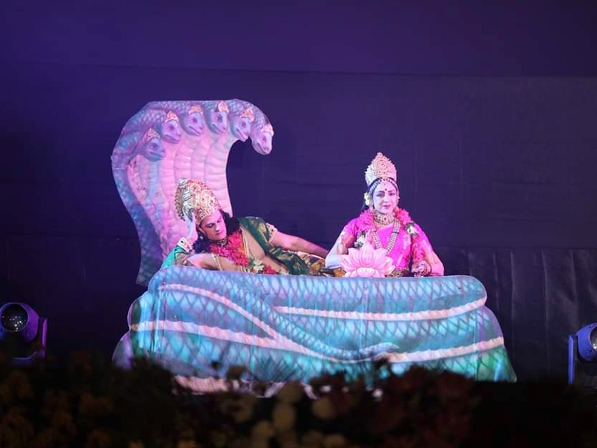 Hema-Malini-Ayodya-Performance-9.jpg 5