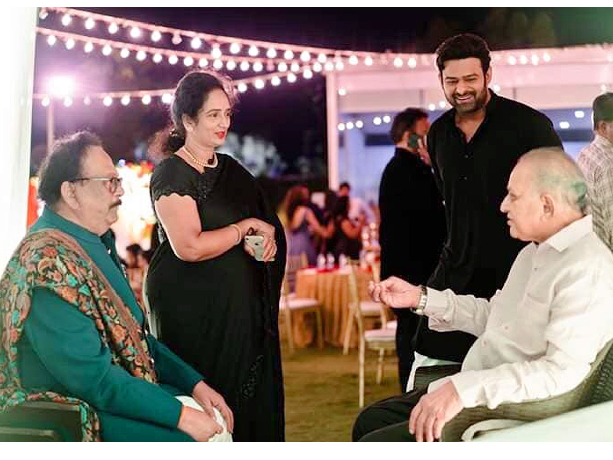 actor_20krishnam_20raju_20rare_20photos-36.jpg 35
