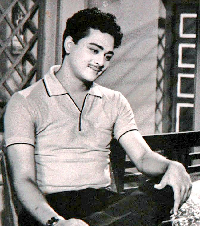 actor_20krishnam_20raju_20rare_20photos-7.jpg 7