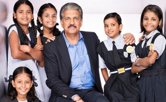 anand_20mahindra.jpg