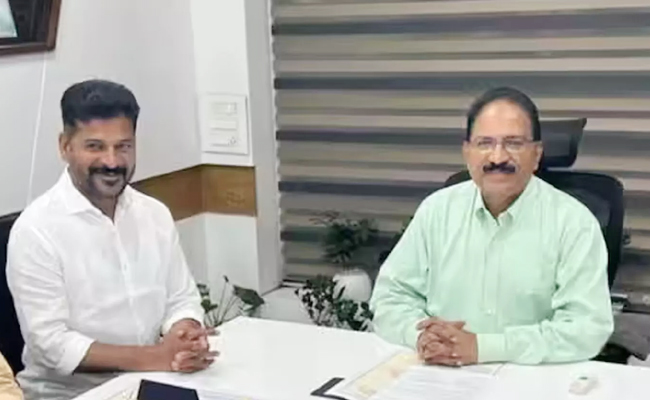 Mahenderreddy_TSPSC.jpg
