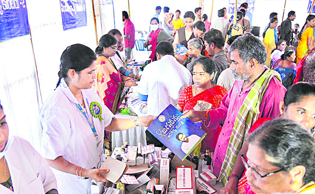 JAGANANNA_20AROGYA_20SURAKSHA_20PHOTOS-14.jpg
