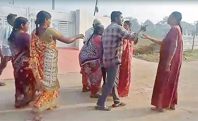 Mpp-Kavitha-In-Suryapet-District.jpg