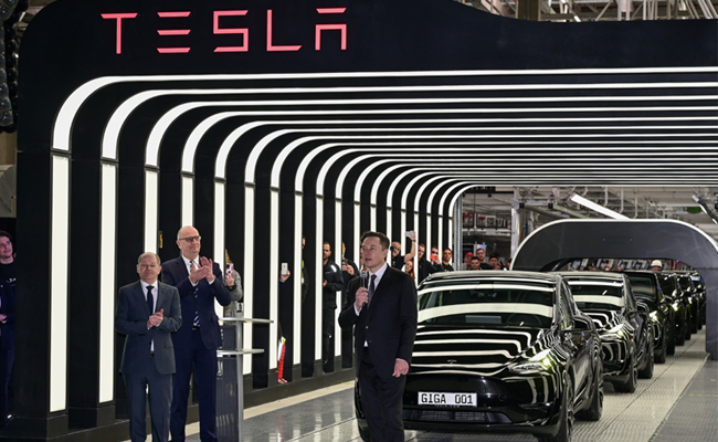 Tesla_Elon_Musk.jpg