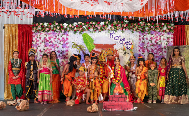 godavari-vallu-03.jpg