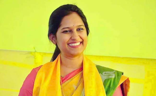 BandaruSravani.jpg
