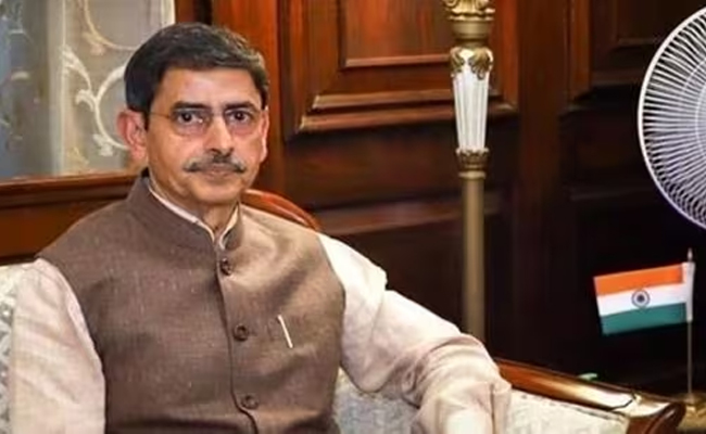 TN_20GOVERNOR.jpg