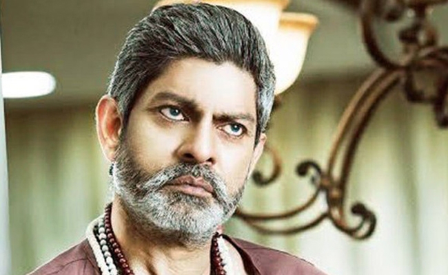 jagapathibabu.jpg
