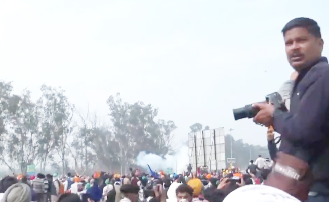Tear_Gas_Farmers.jpg