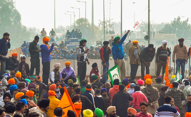 Farmers_Protest_Centre.jpg