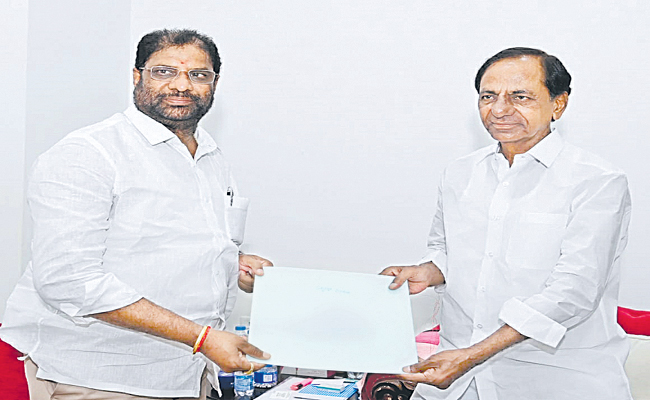 VADDIRAJU-KCR1.jpg