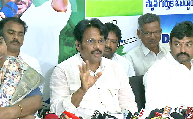 YSRCP-MP-MVV.jpg