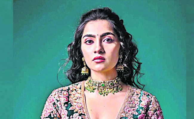 rukmini_20vasanth.jpg