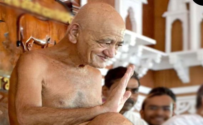 maharaj--2.jpg