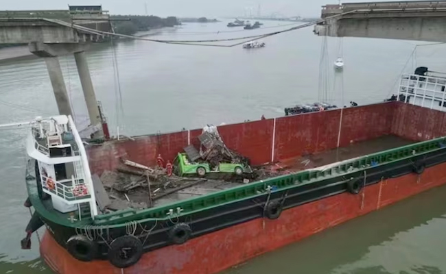 ship.jpg