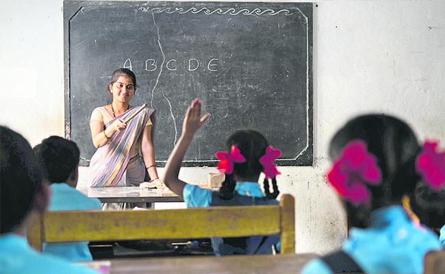 TEACHER.jpg