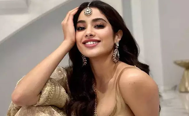 jahnvi-kapoor_0.jpg