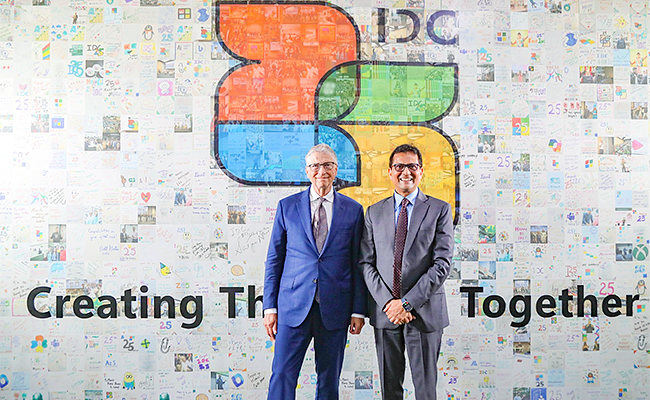 Bill-Gates-Visited-Microsoft.jpg