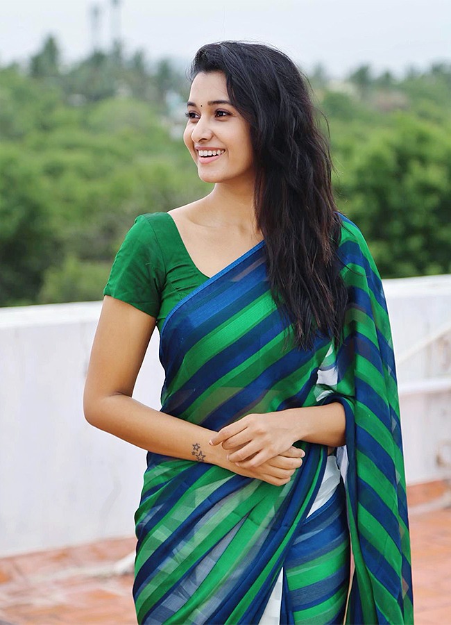 Actress_20Priya_20Bhavani_20Shankar_20Lates_20pics-22.jpg 21