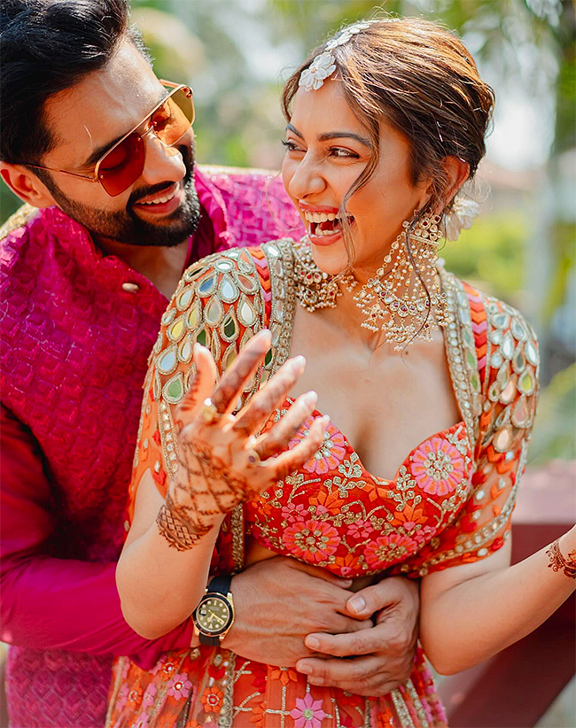 Rakul_20Preet_20Singh_20and_20Jackky_20Bhagnani_27s_20wedding_20Photos-2.jpg 2