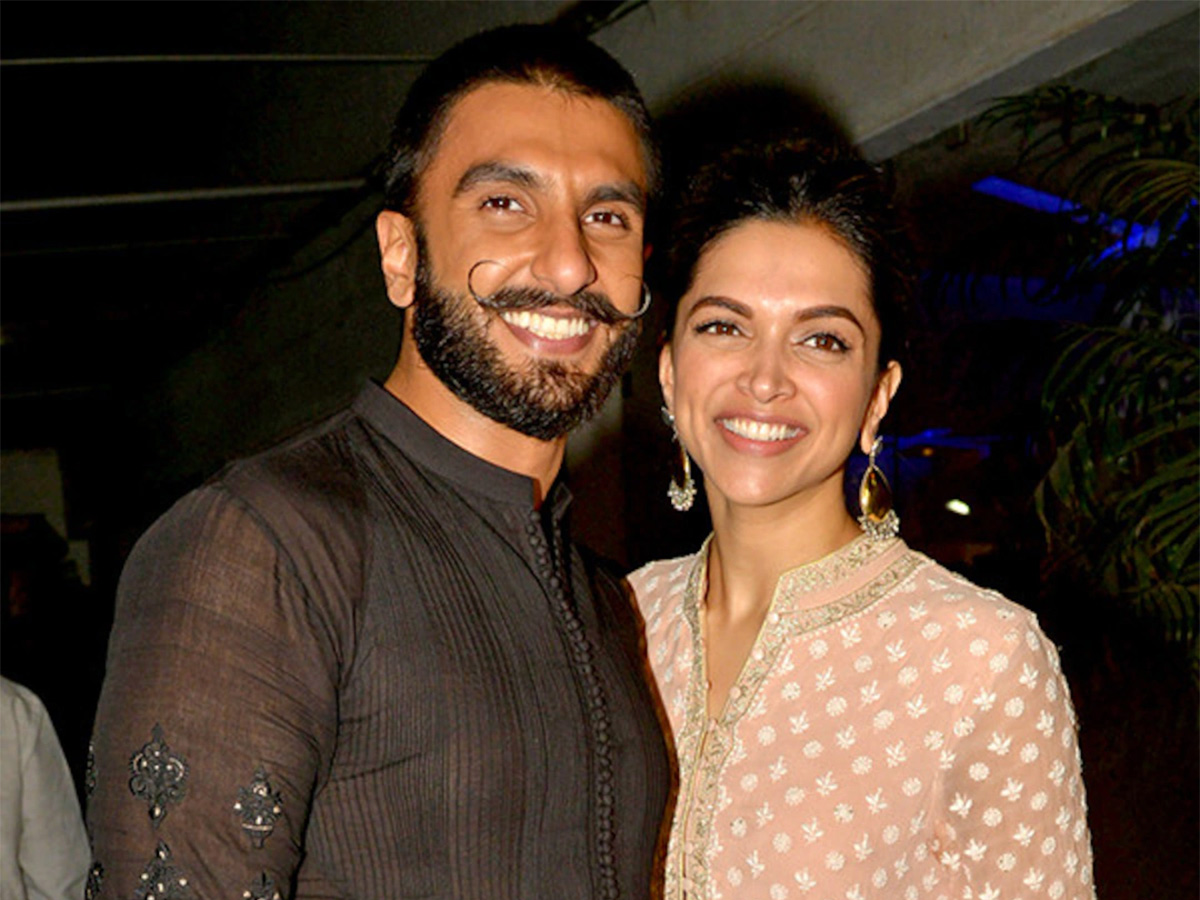 deepika_20padukone_20and_20ranveer_20singh_20good_20news-22.jpg 22