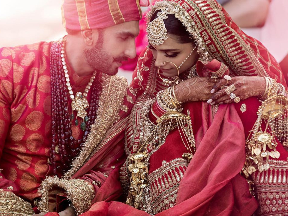 deepika_20padukone_20and_20ranveer_20singh_20good_20news-6.jpg 6