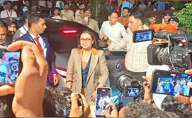 Anant_20Ambani_2C_20Radhika_20Merchant_20pre_20wedding_20Celebrations_20Photos_4.jpg 5