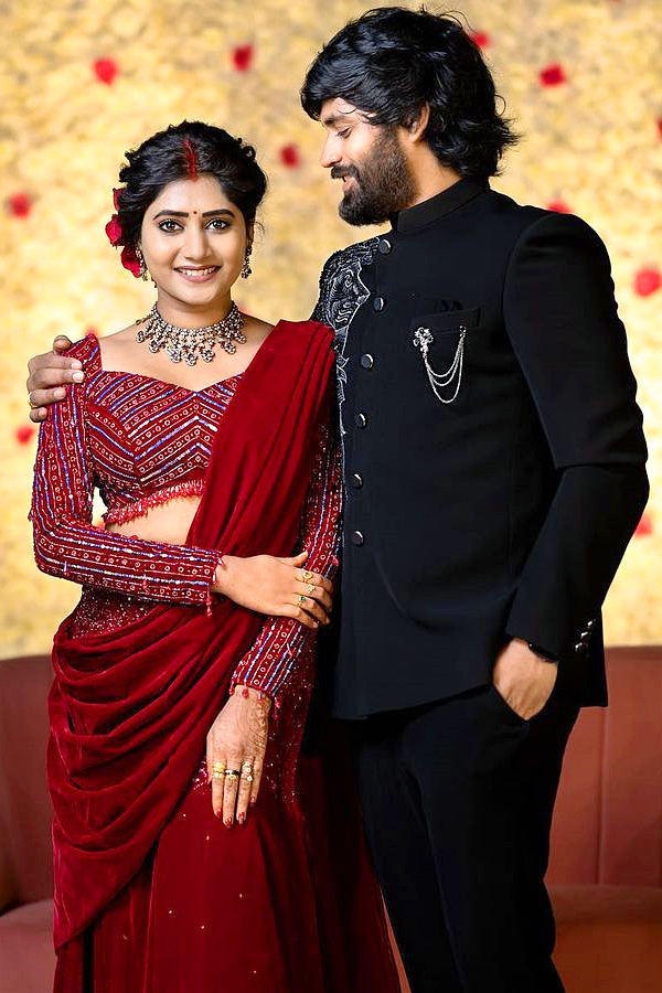 Bigg_20Boss_20Fame_20Vasanthi_20Krishnan_20Marriage_20Reception_20PHotos_7.jpg 8