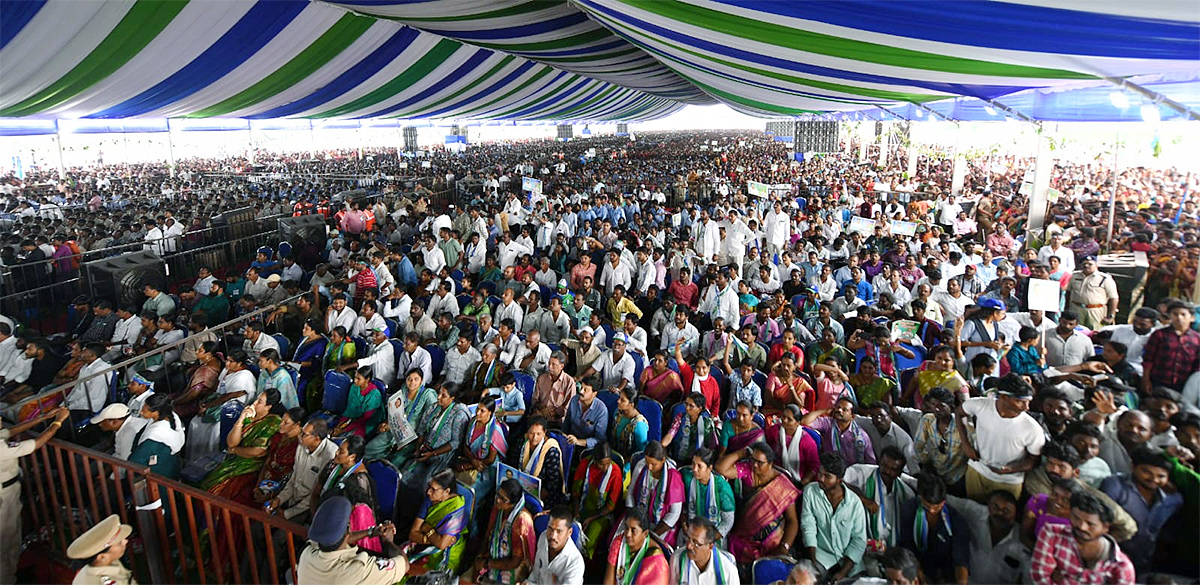 CM_20JAGAN_20Public_20Meeting_20at_20Pamarru-21.jpg 20