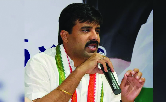 Vamsichand_20Reddy.jpg