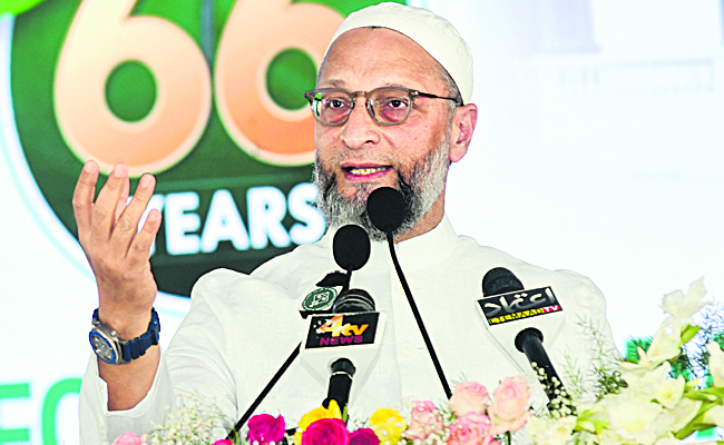 Asaduddin_20Owaisi.jpg