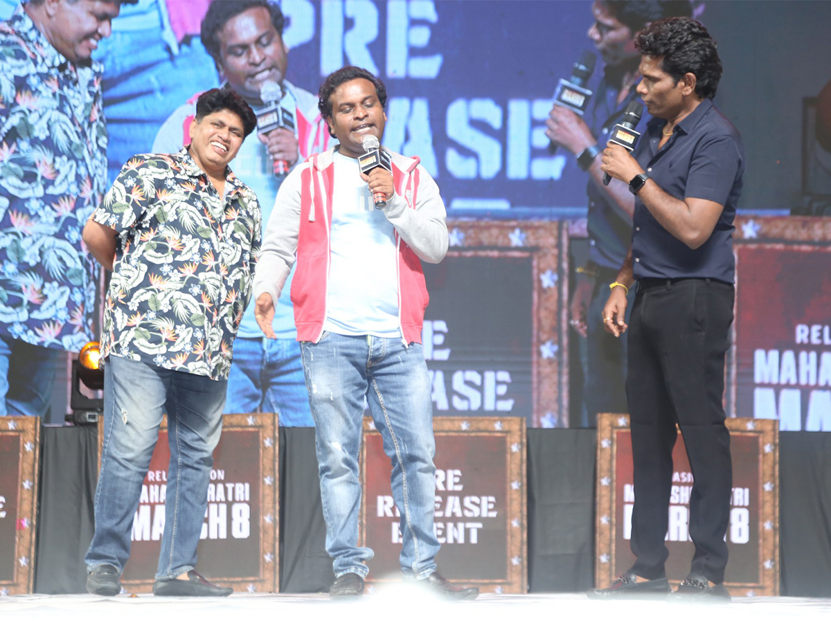 BHIMAA_20Pre_20Release_20Event_20Pics-40.jpg 37