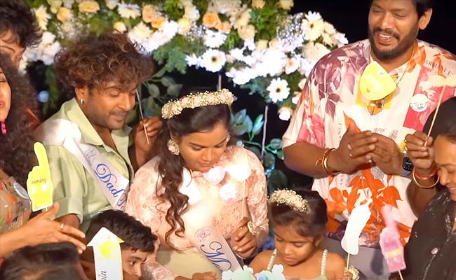 Tv_20Actress_20Maheshwari_20Baby_20Shower_20Function_20PHotos_12.jpg 13