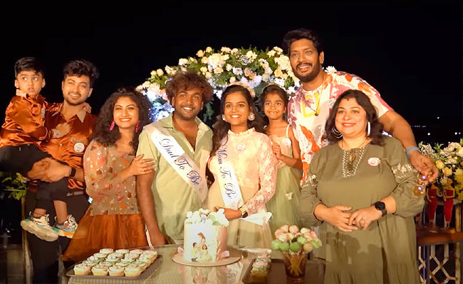 Tv_20Actress_20Maheshwari_20Baby_20Shower_20Function_20PHotos_8.jpg 9