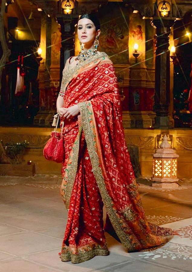 Anant_20Ambani_20and_20Radhika_20Merchant_27s_20pre_20wedding_20bash_20Pics-14.jpg 14