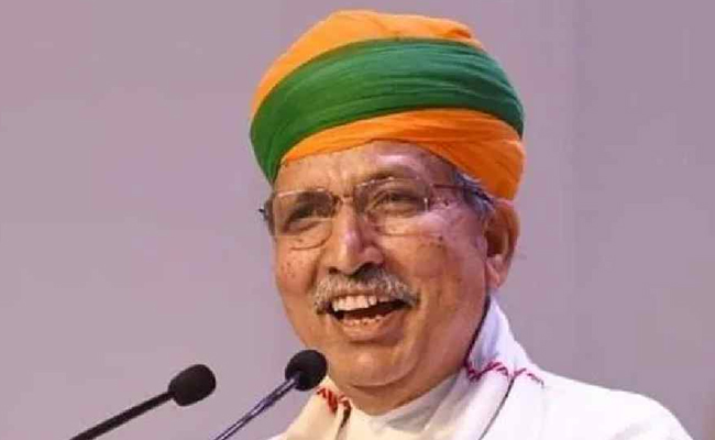 Arjun-Ram-Meghwal.jpg
