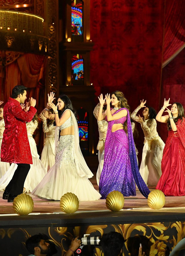 Janhvi-Kapoor-8.jpg 9
