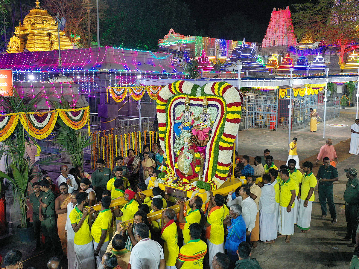 Maha_20Shivaratri_20Brahmotsavam_20at_20Srisailam_20Photos-11.jpg 11