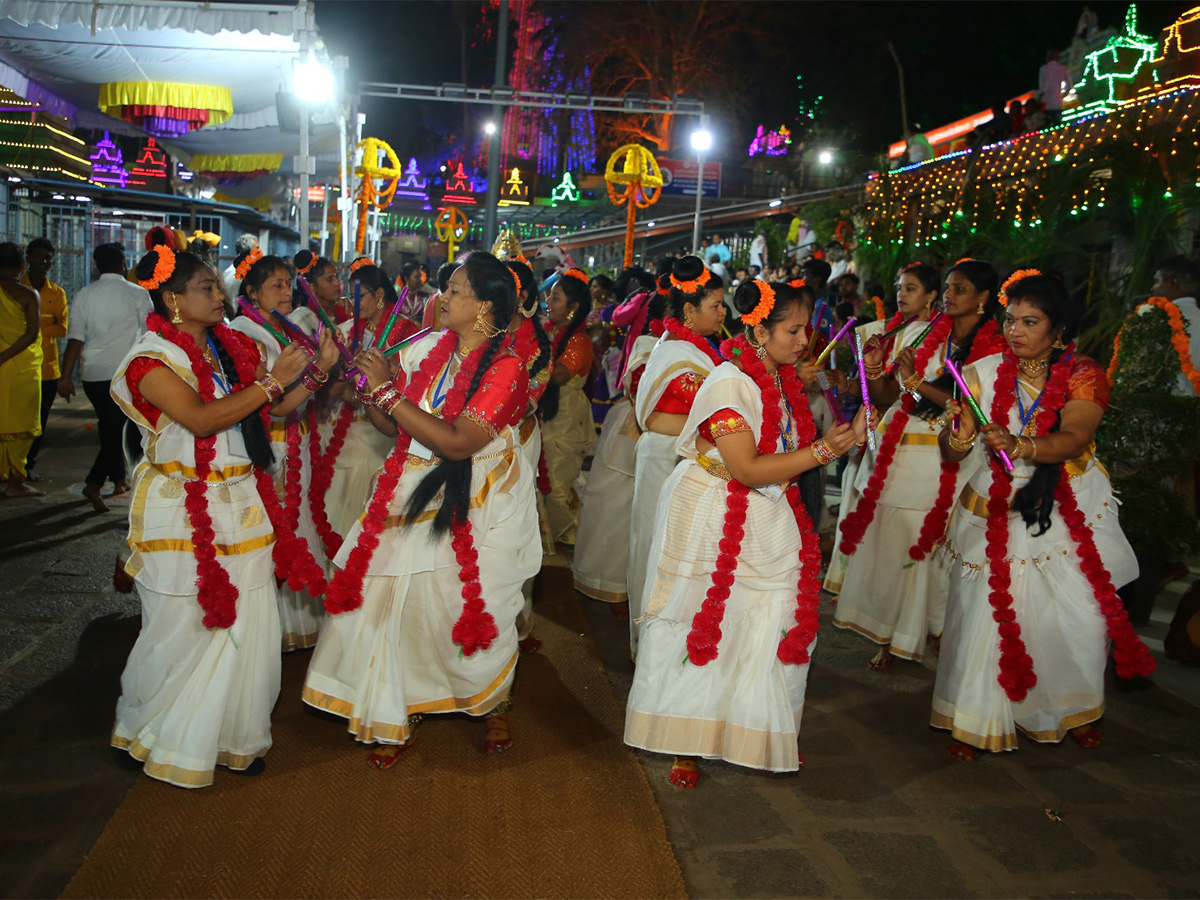 Maha_20Shivaratri_20Brahmotsavam_20at_20Srisailam_20Photos-14.jpg 14