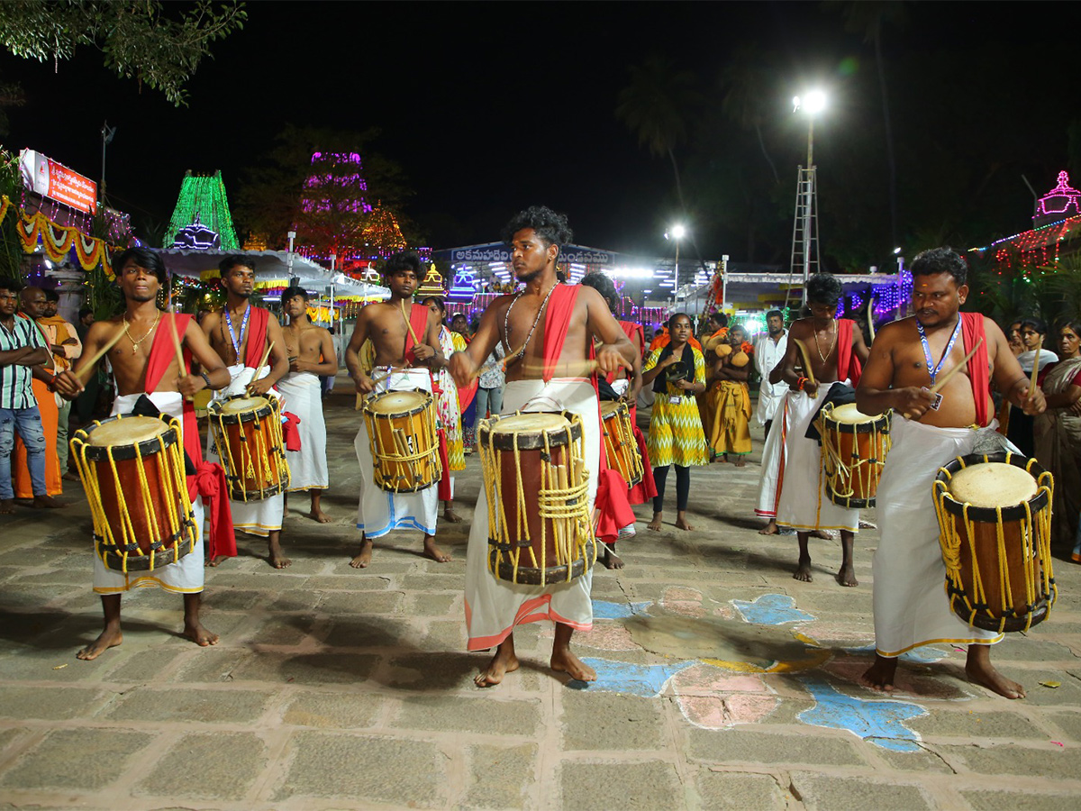 Maha_20Shivaratri_20Brahmotsavam_20at_20Srisailam_20Photos-21.jpg 21