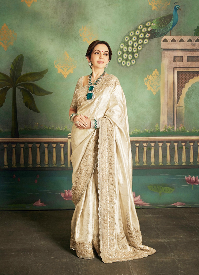 Nita-Ambani-8.jpg 10