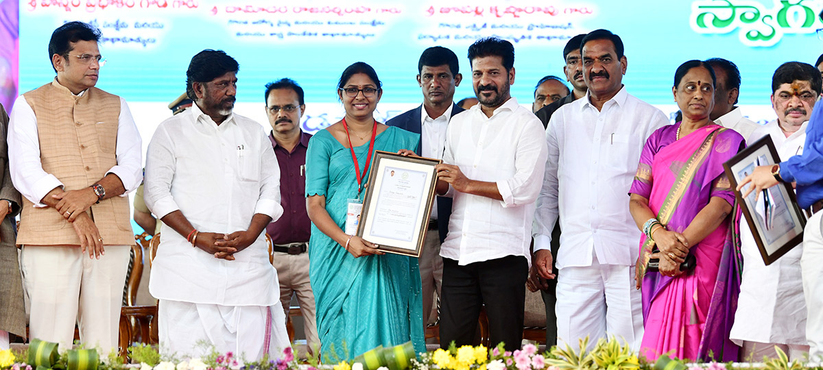 CM_20Revanth_20Reddy_20In_20LB_20Stadium_20Photos-2.jpg 2