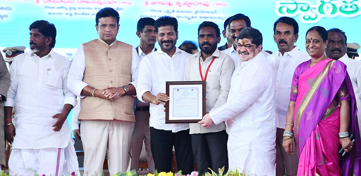 CM_20Revanth_20Reddy_20In_20LB_20Stadium_20Photos-22.jpg 21